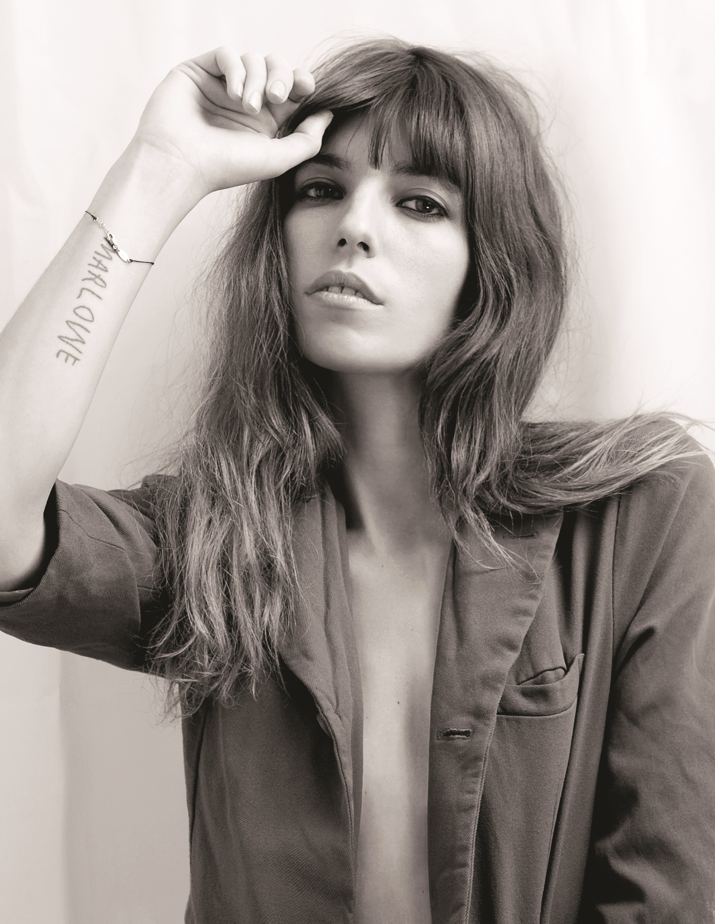 Musica electrónica y high-end - Página 7 453_LouDoillon_mainimage